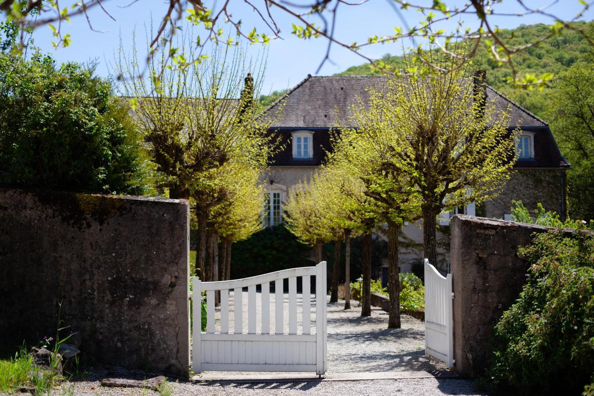 Ferienwohnung L'Annexe Du Moulin Renaudiots Autun Exterior foto